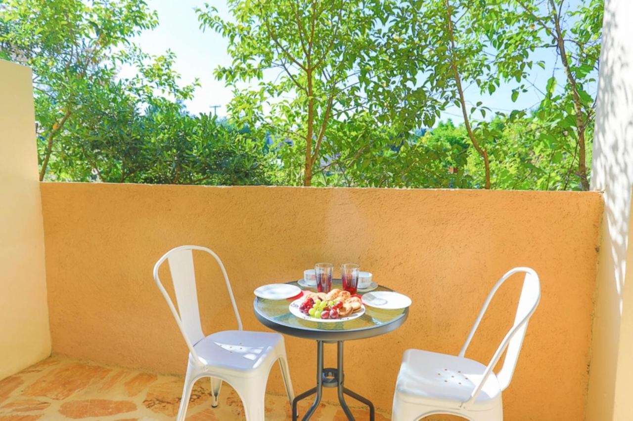 Senses Suites Dassiá Exteriér fotografie